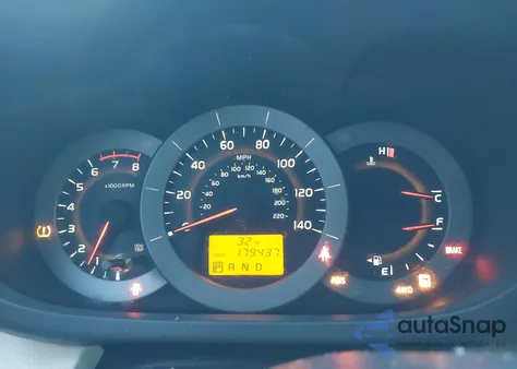 2012 Toyota Rav4 z USA, uszkodzony, nr VIN 2T3JF4DV2CW190061